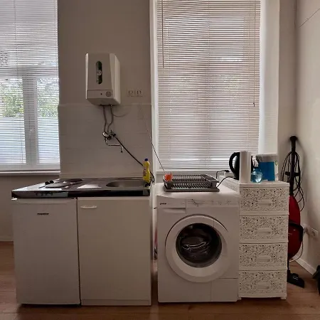 Platana Apartman *